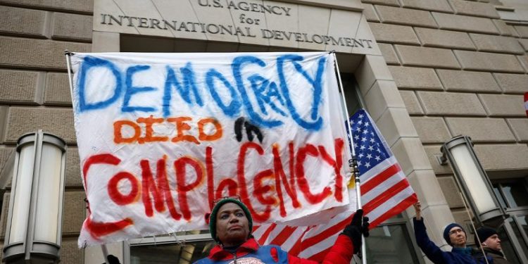 Trump asks SCOTUS to uphold freeze on billions in USAID payments